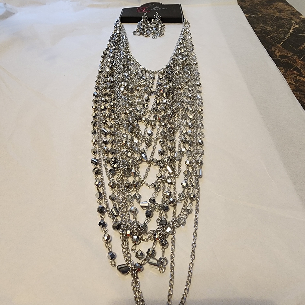 Necklace and Earring Set
